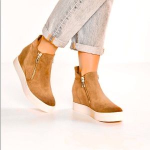 Madden Girl Brown Suede Wedgies